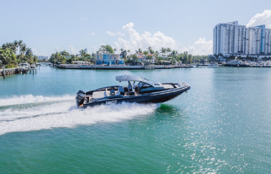 Azimut Magellano 25M